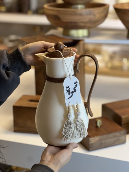 تيرموس افوايت يد خشب لتر