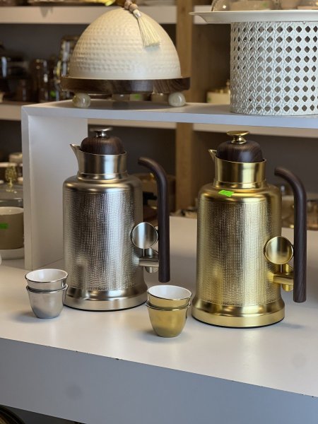 تيرموس قهوه يد خشبي