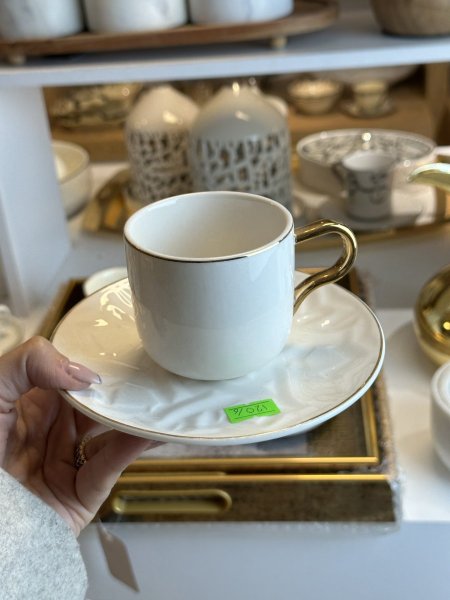 فناجين شاي صحن مبعج خط دهبي تقيل عدد 6