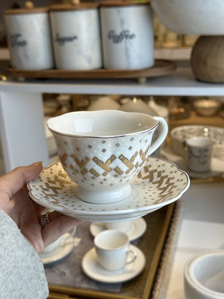 فناجين شاي مزخرف  عدد 6