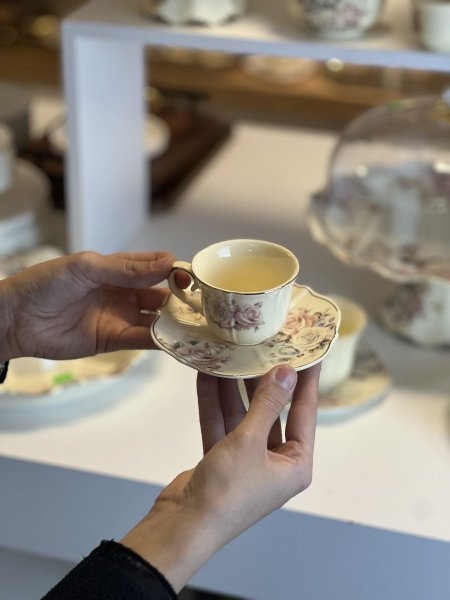 فناجين قهوه انجليزي كلاسيك