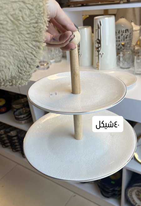 مضيفة بورسلان ابيض مورد ناعم طبقتين