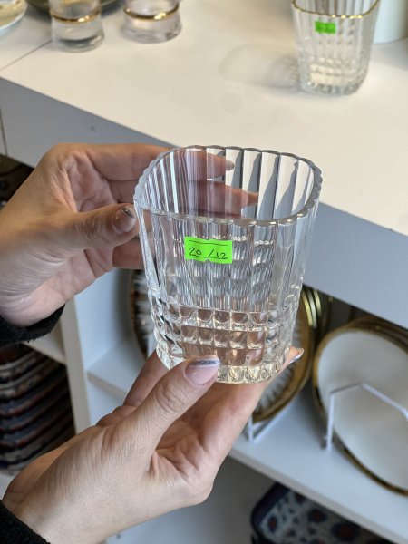 كاسات عصير شفاف محزز مبزر عدد 12