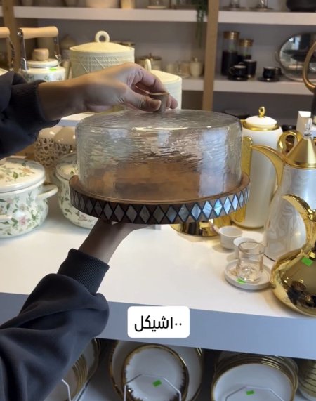 جاط خشب مدور مع غطاء مزخرف هندي