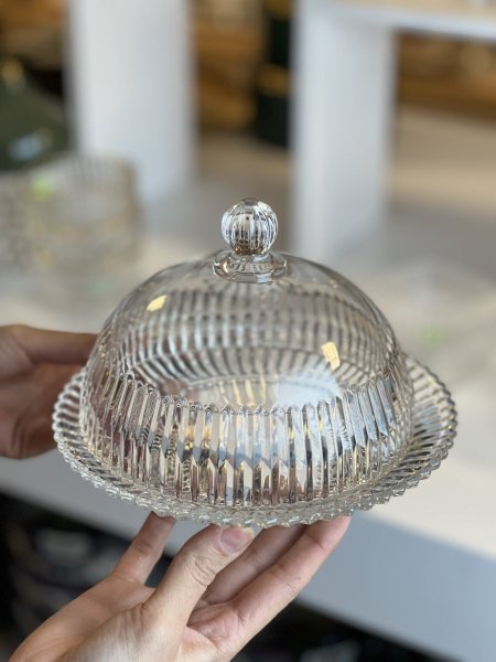 مضيفة تمر زجاج كامل