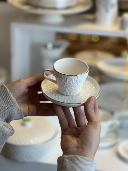 فناجين قهوه ابيض مزخرف اندلسي