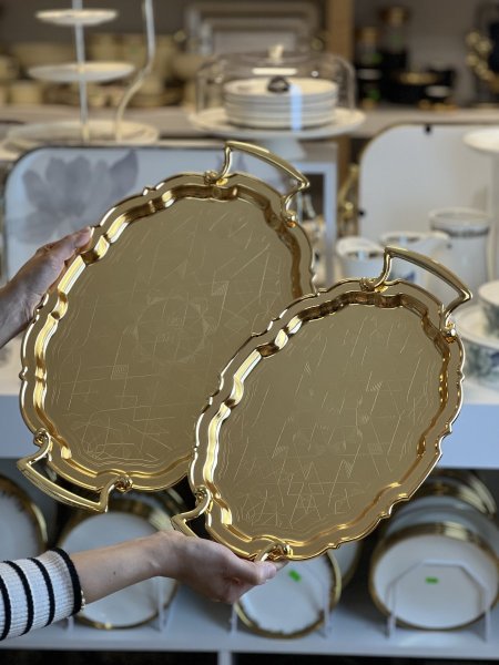 طقم صواني قطعتين دهبي