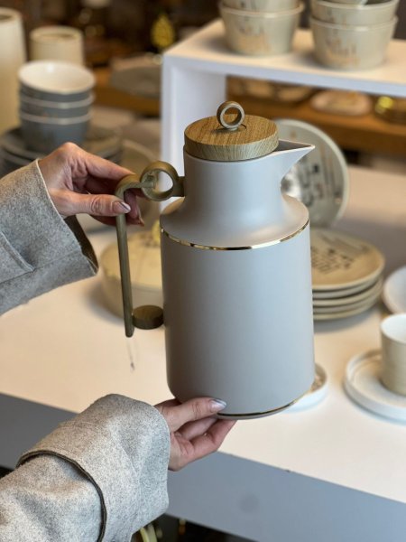 تيرموس عملي غطاء ويد خشبي مستطيل