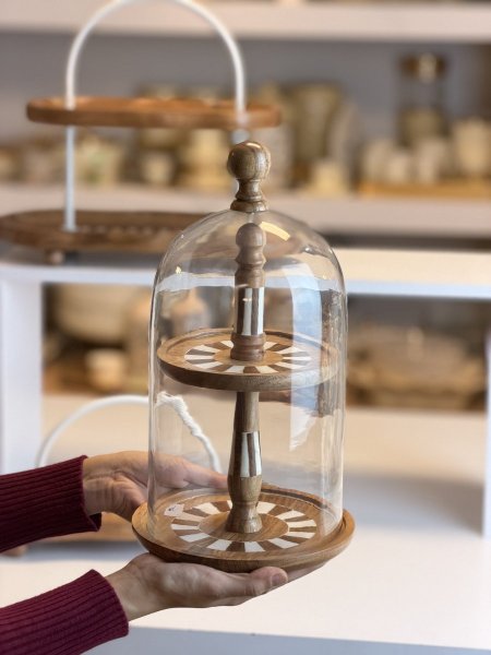 مضيفة طبقتين مع غطاء زجاج