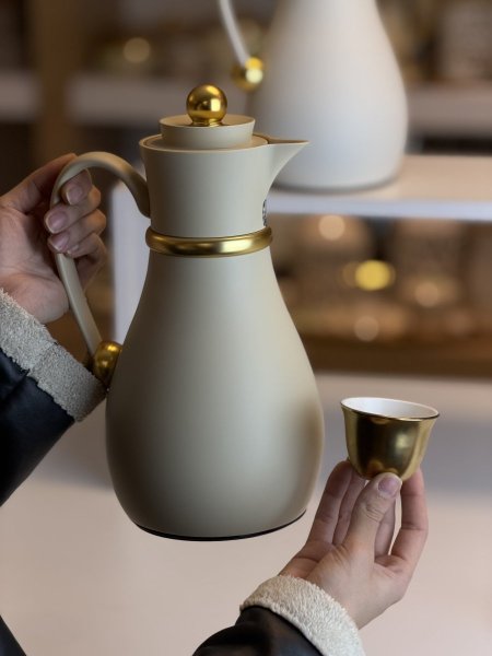 تيرموس قهوه شيميزو