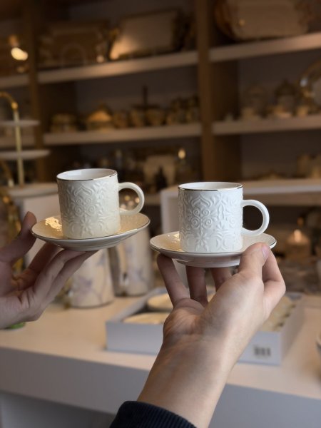 طقم ١٢فنجان قهوه حفر مزخرف