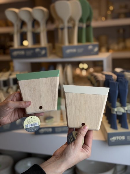 قشاطة سليكون مع خشب