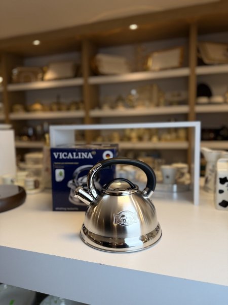 ابريق صفار ٣لتر فاكلينا