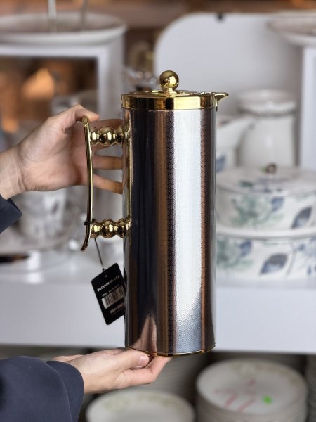 تيرموس قهوه اسطواني فضي مع دهبي
