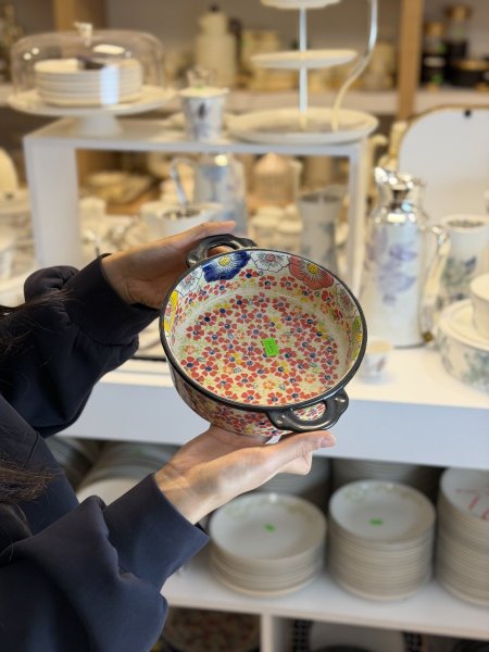 صحن مدور خزف بيدين وسط