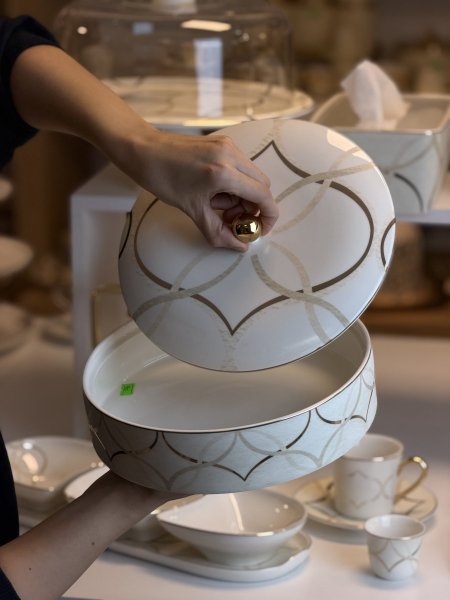 مضيفة تراث مدور كبير