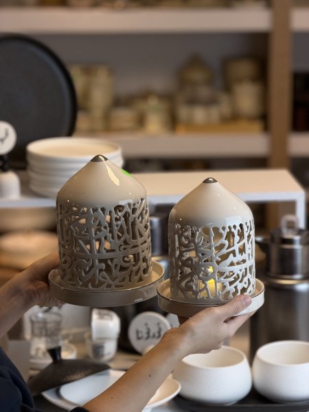 حامل اضاءة من  اوتانتك جوار بيج مع فضي