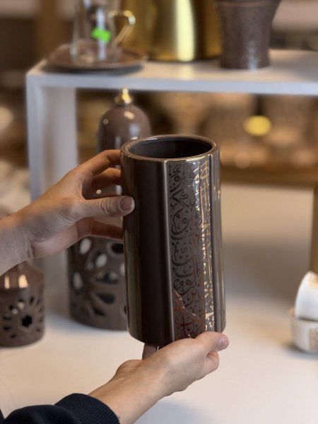 فازة من اوتانتك بني صغير