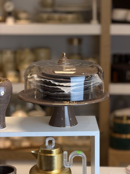 جاط مع غطاء و6 صحون لون بني من اوتانتك