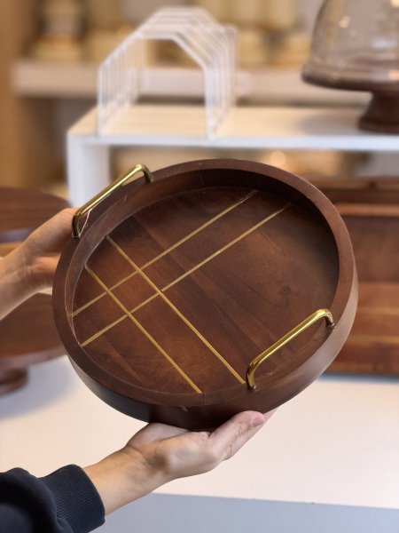 صنيه خشب هندي مدور خط دهبي