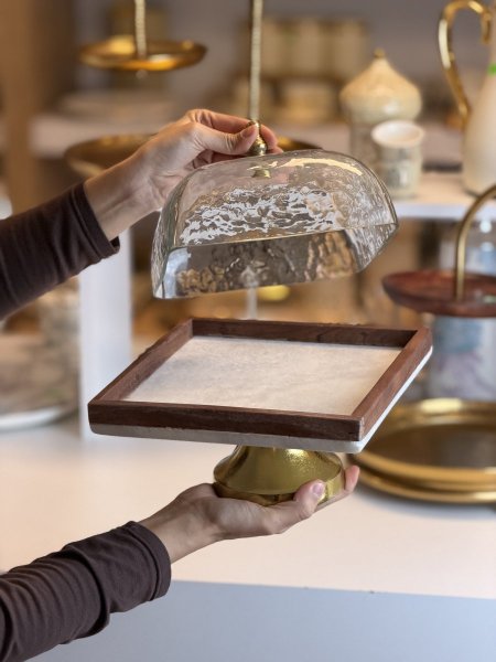 مضيفة رخام مربع اطار خشب