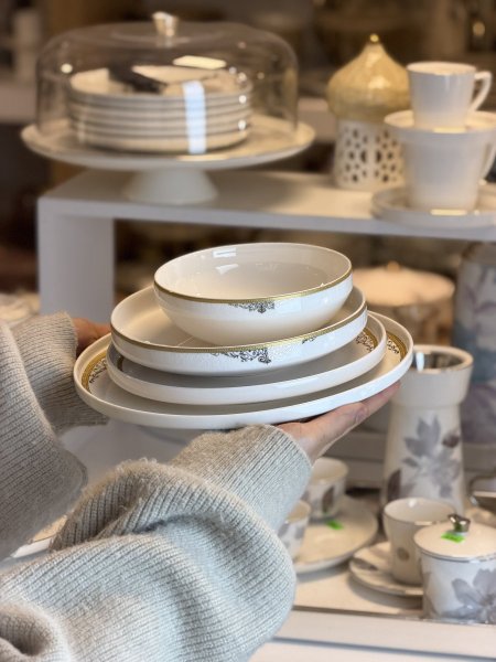 طقم سفره ٢٤قطعه