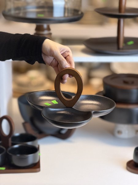 صحن ثلاثي بيد اسود بامبو