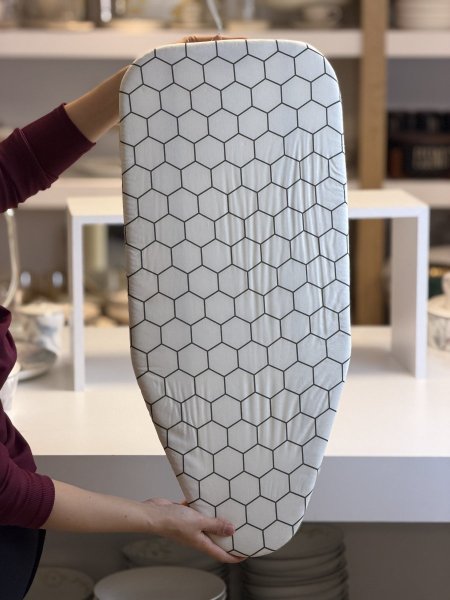 طاولة كوي صغيرة