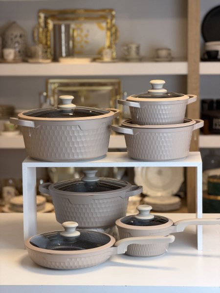 طقم طناجر ٦ احجام اندكشن بيج مصدف