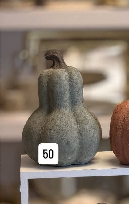 تحفة يقطينة لون ازرق كبيرة