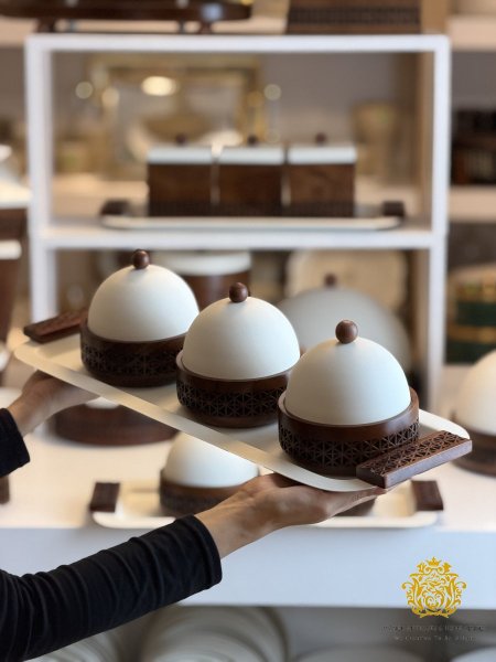 طقم مضايف قبة مع قاعدتهم تقشه اندلسي