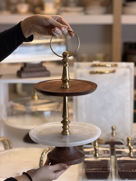 ستاند تقديم طبقتين رخام الالباستر