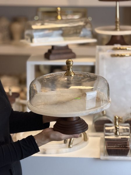 مضيفة تقديم رخام الالباستر مع قاعده