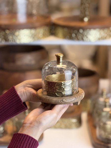 مضيفة / سكريه هندي صغير قاعدة معدن اندلسي