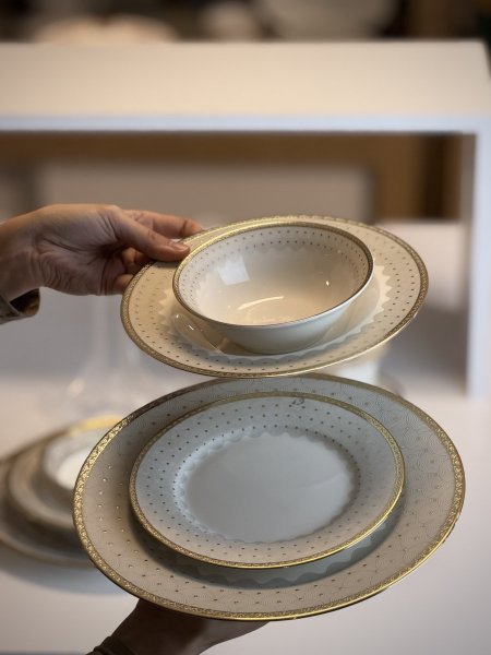 طقم سفره صحون ٢٤قطعه