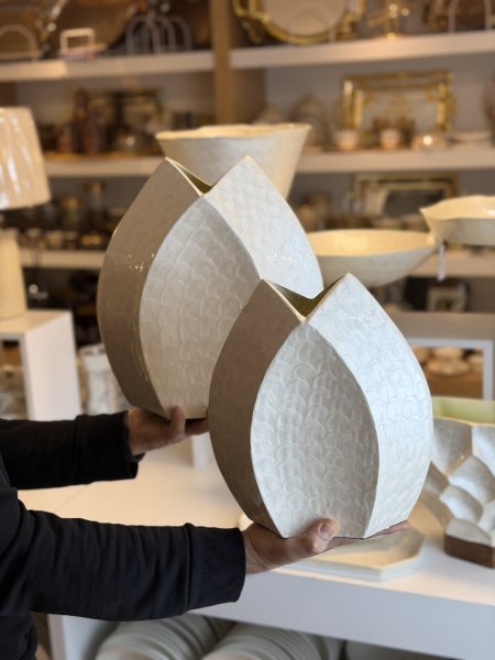 فازا مصدف عاجي تم سمكه