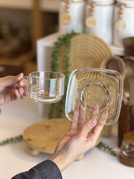 فناجين شاي /٦ شفاف lav