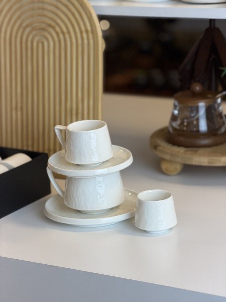 فناجين ابيض بورسلان