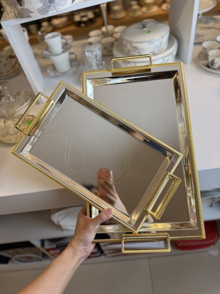 طقم صواني في مع دهبي/٢