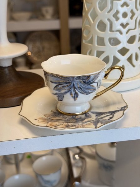 فناجين قهوه /٦