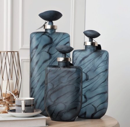 فازة ماربل  باللون الكحلي المموج بعدة احجام